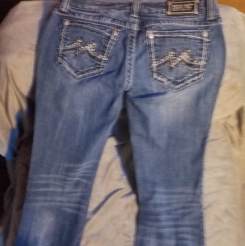 Jeans - Picture 3 of 4
